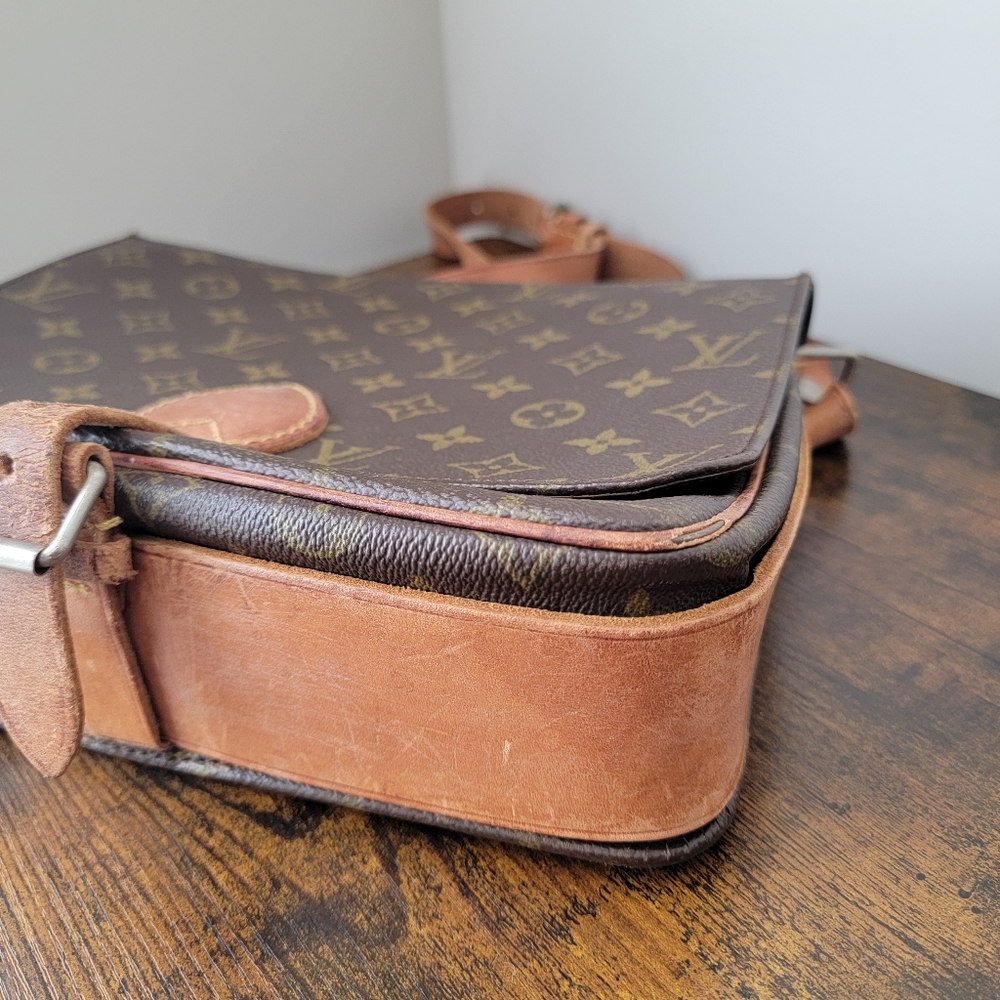 Xmas Sale🎄 Authentic Louis Vuitton Cartouchiere GM Crossbody Bag - Picture 11 of 17